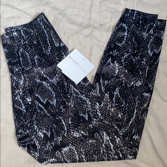 Beyond Yoga Snakeskin Leggings